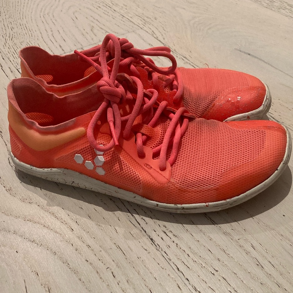 Vivo barefoot shoes
